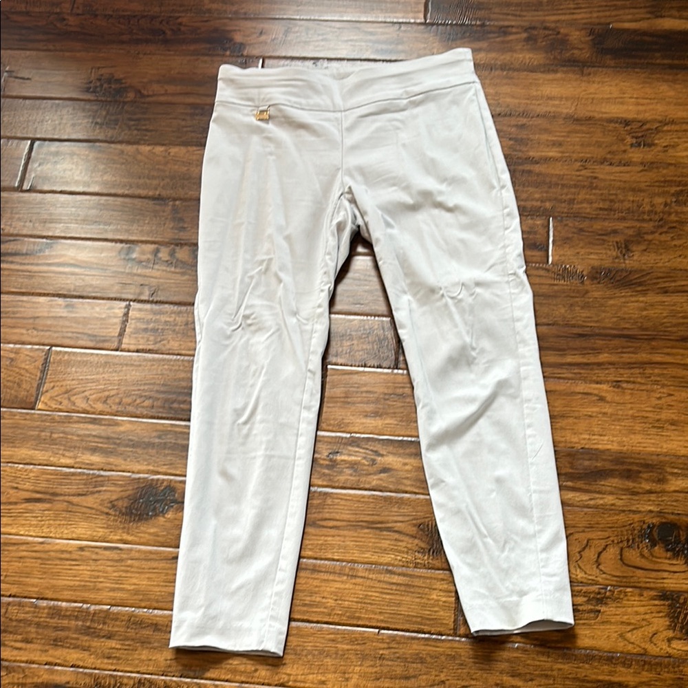 Women's light gray cropped dress pants